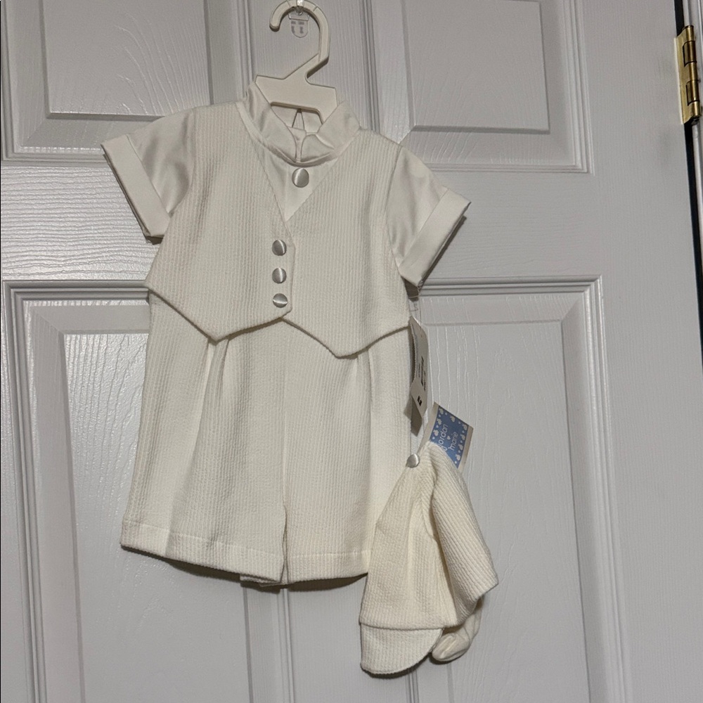 Cream Textured Infant Romper Set
